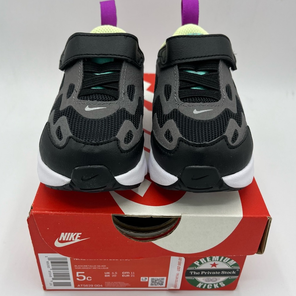 Nike Air Max 200
Size 5c Toddler
Brand New/Never Worn
Black/Grey/Pink - Picture 2 of 6
